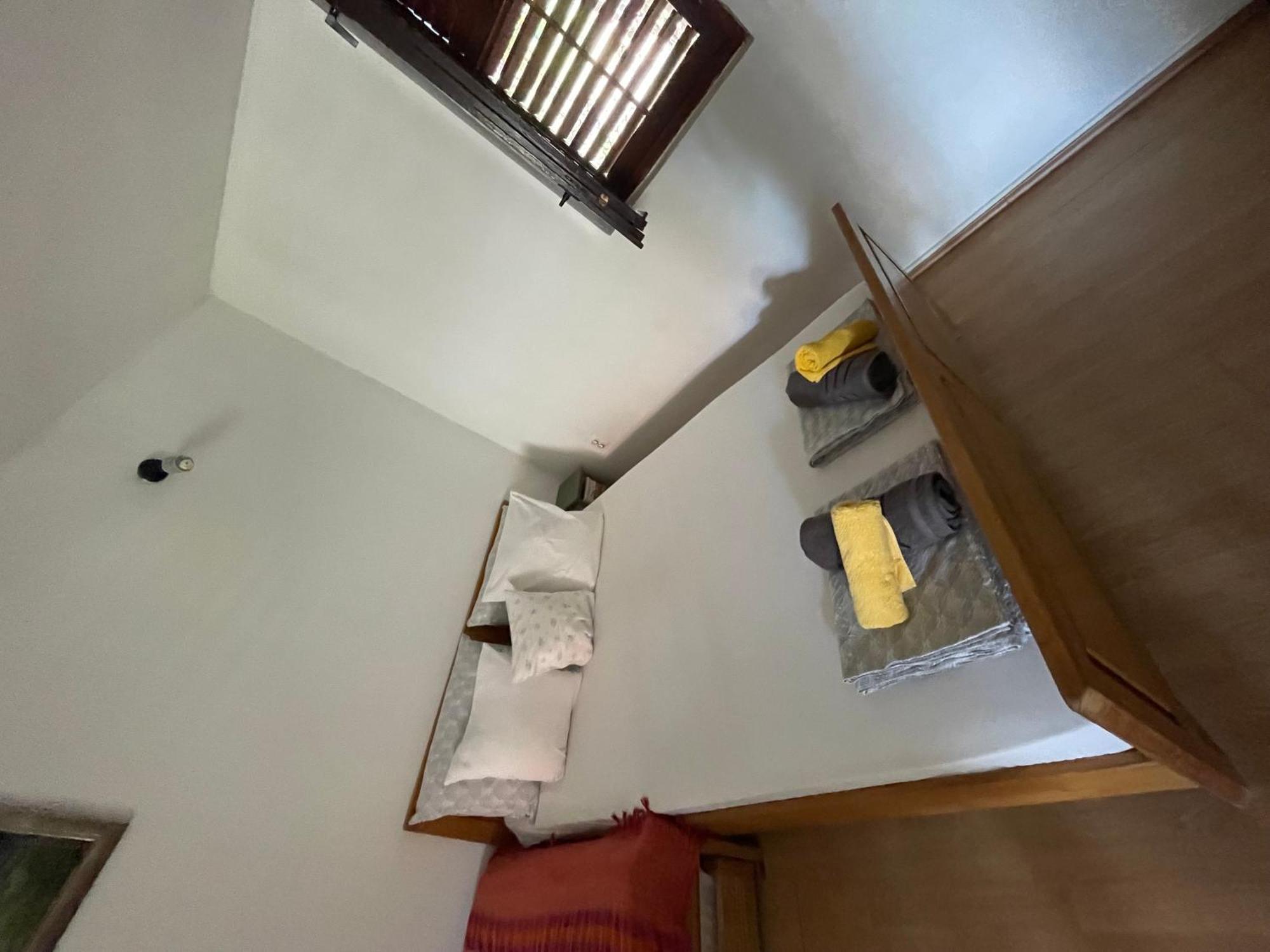 Apartment Zola Gornji Karin Ngoại thất bức ảnh